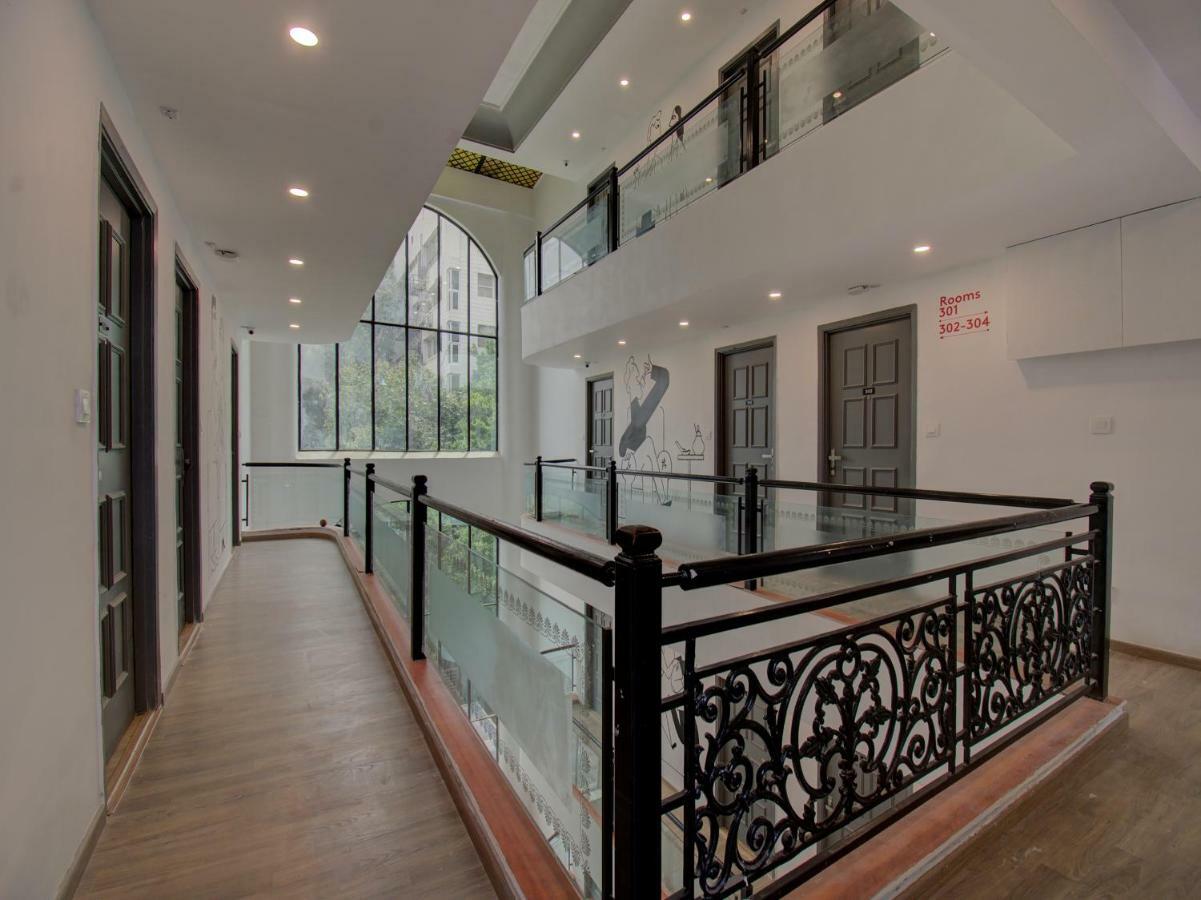 Oyo Townhouse 150 Shreyas Colony Hotel Ahmedabad Esterno foto
